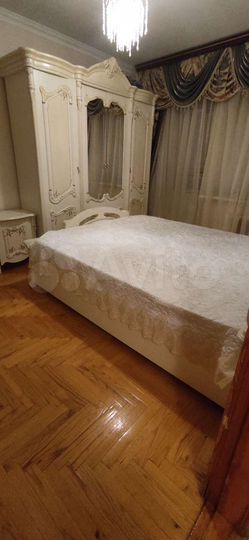 4-к. квартира, 100 м², 7/10 эт.
