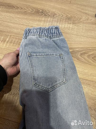 Джинсы бананы женские