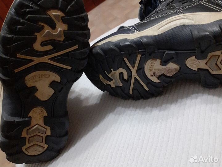 Ботинки зимние детские 24 размер