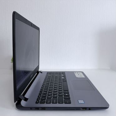 Asus FHD IPS(i3-8130/UHD620/6gb/SSD256gb)