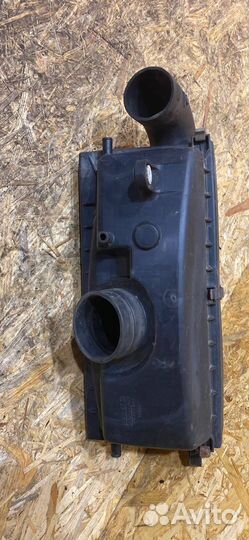 Корпус воздушногo фильтра Subaru Impreza 2 (GD/GG)