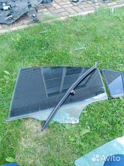Стекла мазда 3 бк 04 года