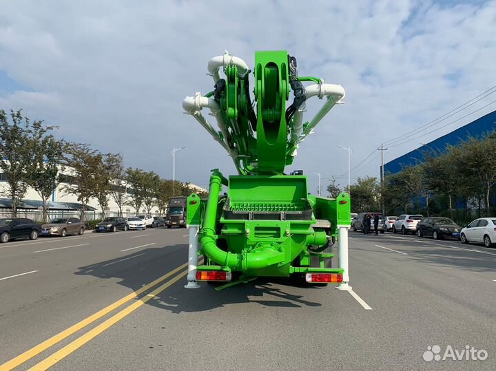 Автобетононасос Daewoo Novus, 2023