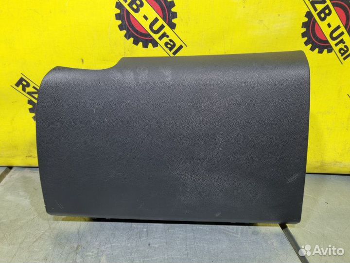 Бардачок Kia Ceed Jd хэтчбек 1.4 2013