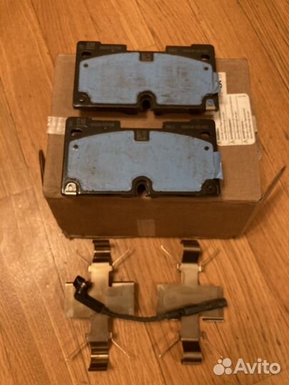 Колодки передние Escalade Tahoe