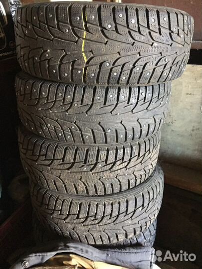 Hankook Winter I'Pike 195/55 R15