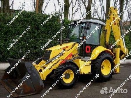 Стекло для экскаватора-погрузчика New Holland LB 1