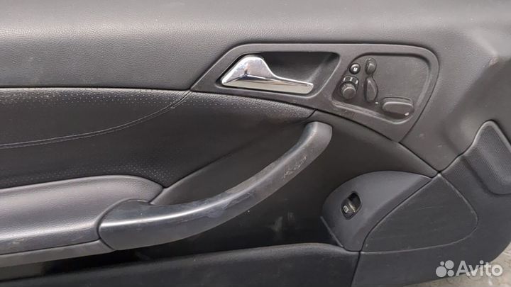 Дверь левая передняя Mercedes CLC