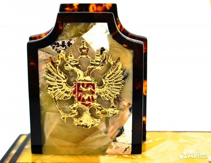 Визитница из янтаря