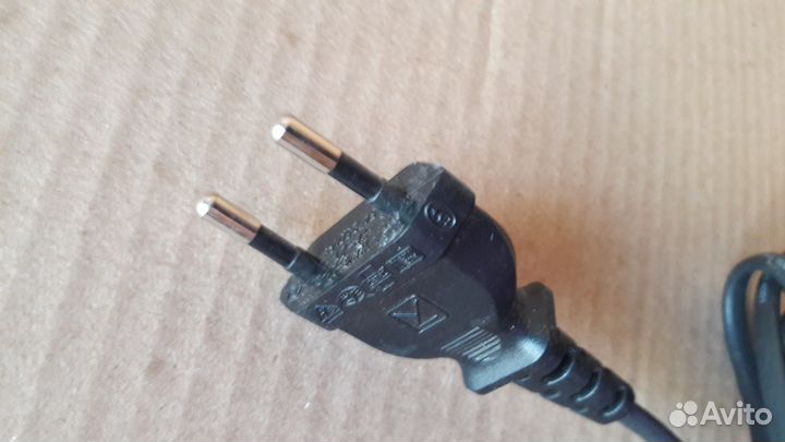 Сетевые шнуры, кабели питания разные