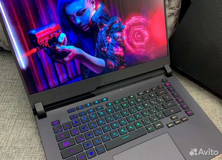 Asus ROG Strix Ryzen 9 5900HX/ RTX 3070/ 300HZ