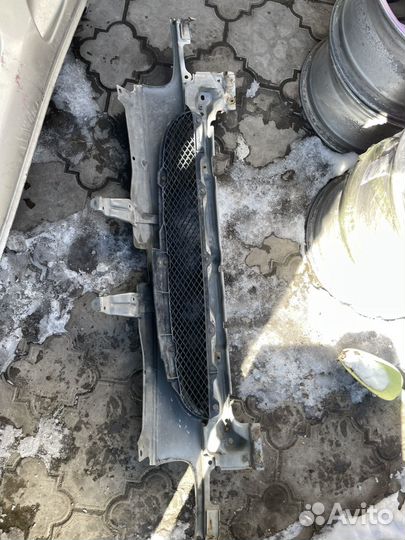 Решетка радиатора touota duet