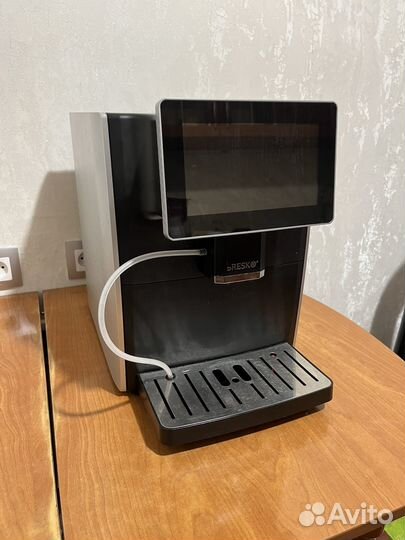 Кофемашина Bresko Roma почти новая