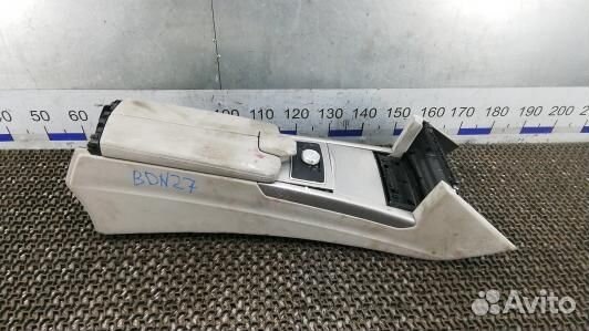 Подлокотник центральный mercedes benz E-class W212