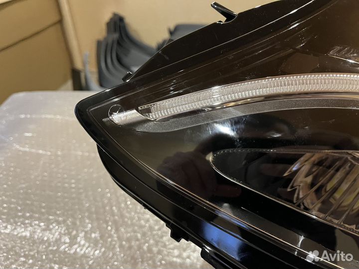 Левая передняя фара Mercedes W205 дорестайлинг
