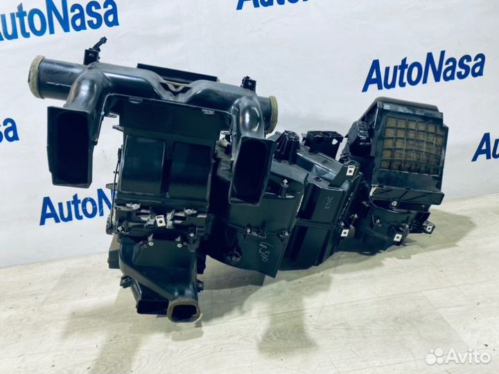 Корпус отопителя Nissan Armada SUV VK56DE 2004