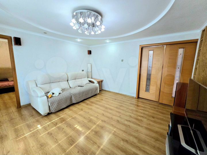 4-к. квартира, 74 м², 6/9 эт.