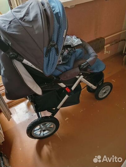 Прогулочная коляска capella