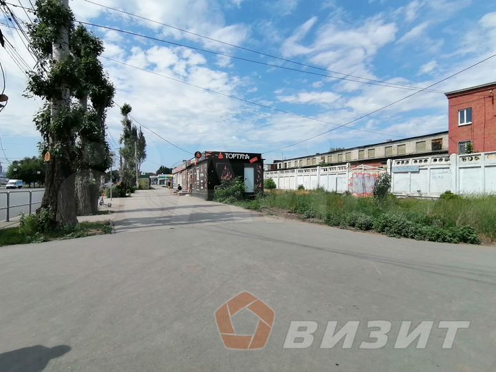 Павильон с коммуникациями напротив ТЦ Ди-Порт