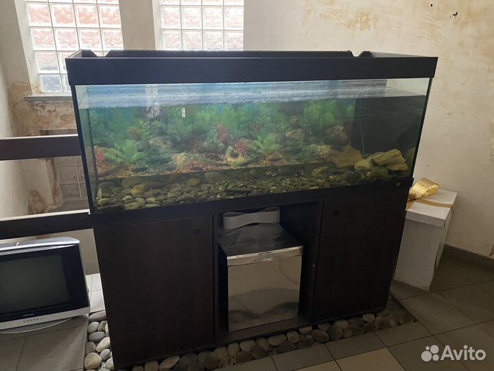 Аквариум с тумбой 400 литров