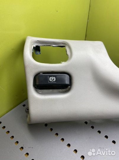 Накладка под рулем Mercedes-Benz C-Class W203