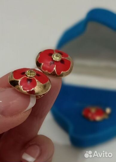Серьги и подвеска