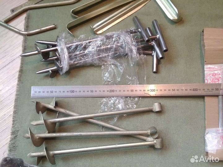 Колышки,винтовые свайки для палатки прицепа Скиф