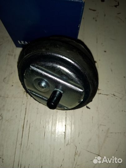 Опора двигателя