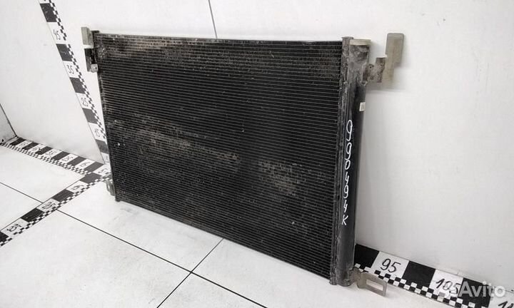 Радиатор кондиционера Audi Q7 2