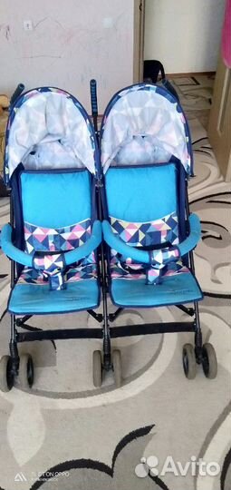 Коляска для двойни