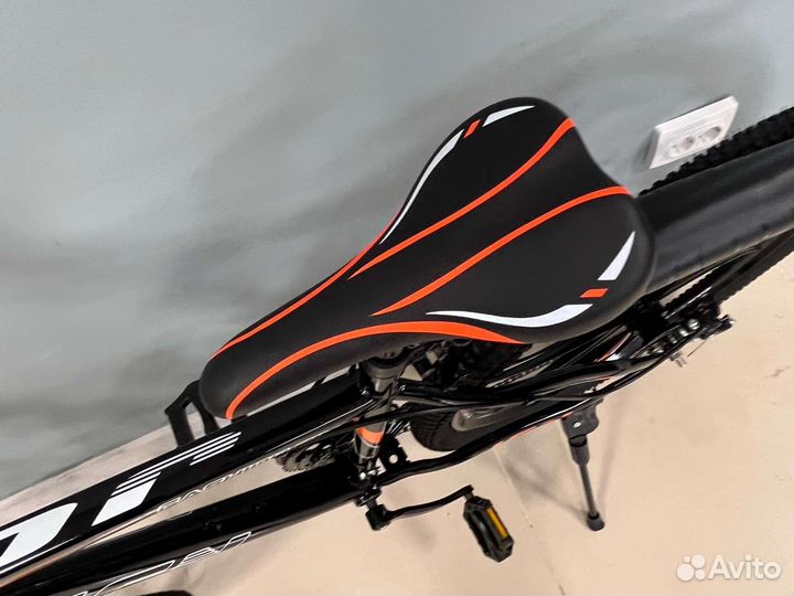 Велосипед новый на литых дисках