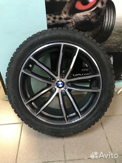 R18 Nokian Tyres Hakkapeliitta 9 245/45, PCD 5x112 DIA 66.6