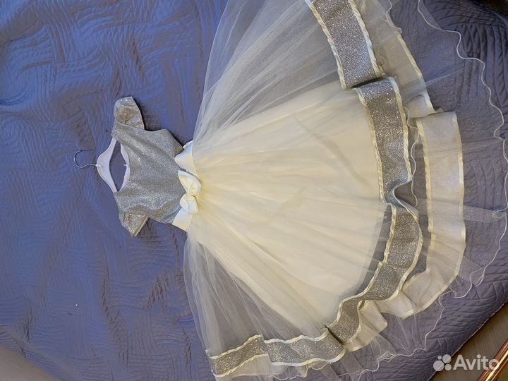 Платье праздничное для девочки 7-9 лет