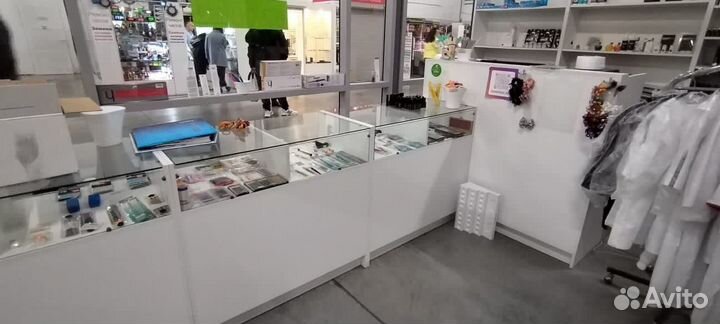 Витрины торговые