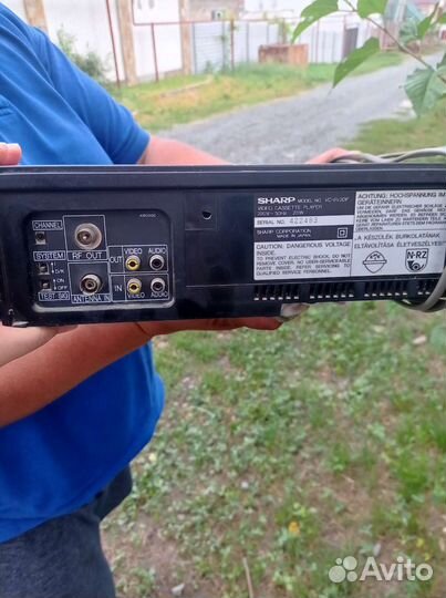 Видеомагнитофон sharp