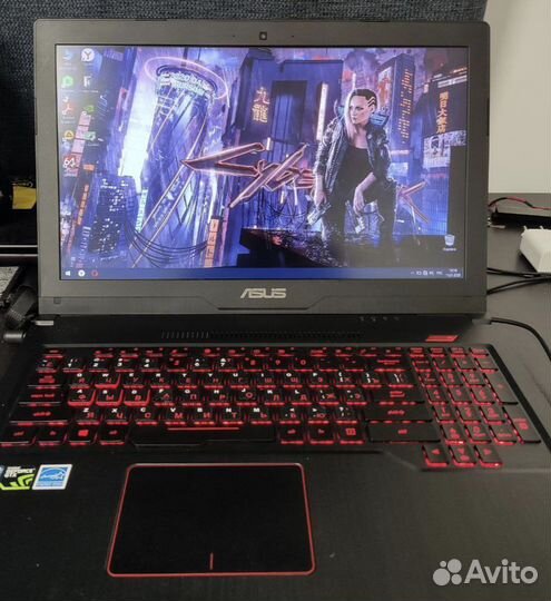 Ноутбук Asus i5 7300hq / gtx 1050