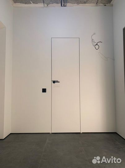 Дверь скрытого монтажа