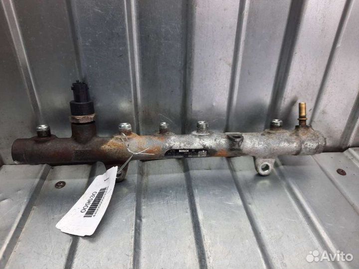 Топливная рампа Opel Vivaro A МИКРОАВТОБУС 1.9