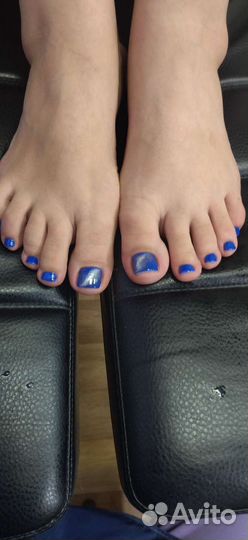 Педикюр маникюр
