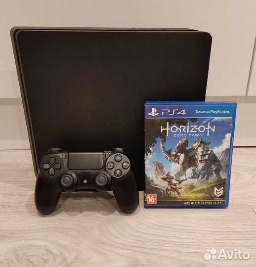 Sony PlayStation 4 Slim (1 TB) (CUH-2208B)