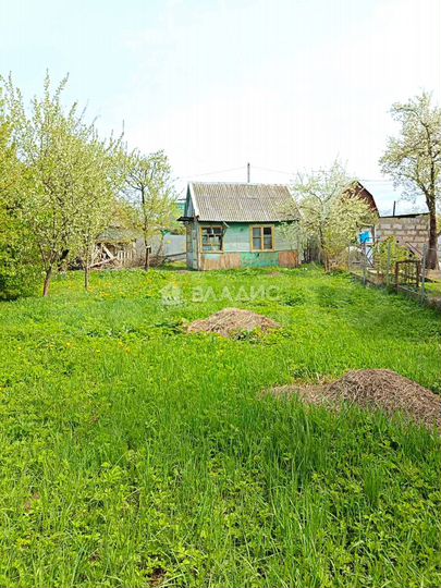 Дача 25 м² на участке 6 сот.