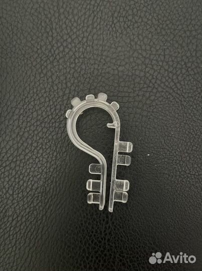 Крепления для шлага подачи CO2 в аквариум