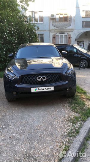 Infiniti FX50 5.0 AT, 2012, 140 000 км