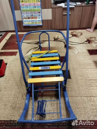 Детские санки на колесах