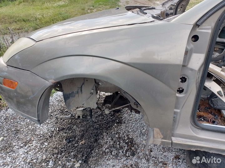 Крыло фокус 1