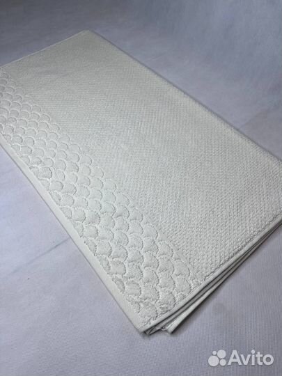 Комплект полотенец Семейный Точка