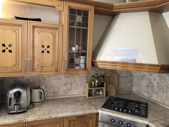 Коттедж 200 м² на участке 3 сот.