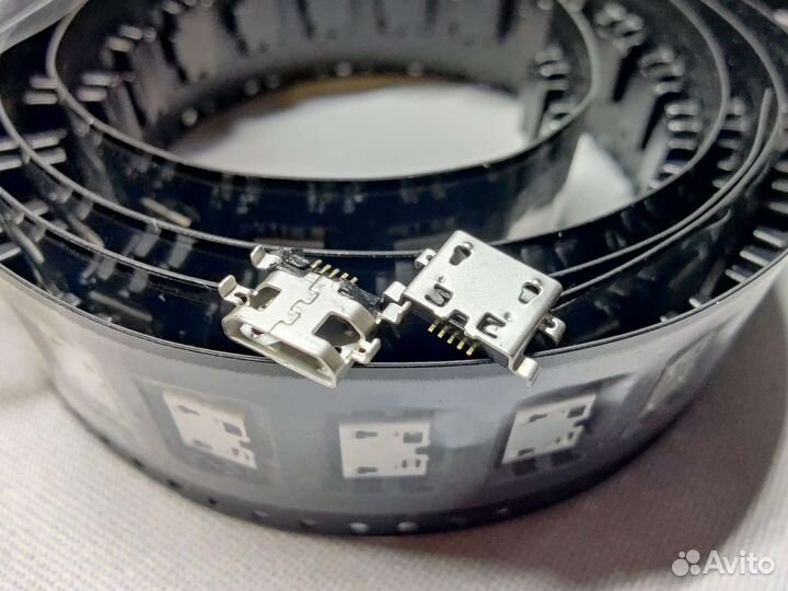 Type c 4 pin (папа), micro USB (мама)