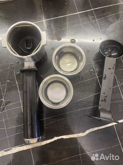 Кофеварка delonghi