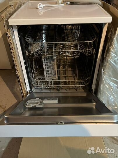 Посудомоечная машина